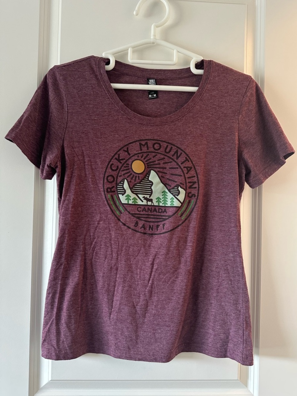 ⛰️ Women’s Rocky Mountains Graphic Tee - Maroon